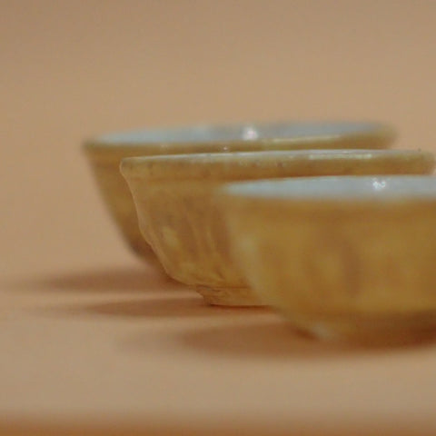 Kitchen mixing bowls set, 1/24th scale