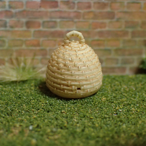 Bee skep, 1/48th scale
