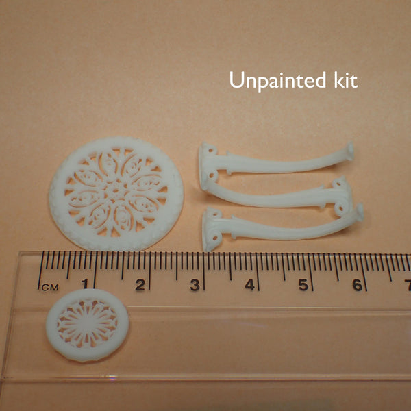 Ornate garden table, 1/24th scale