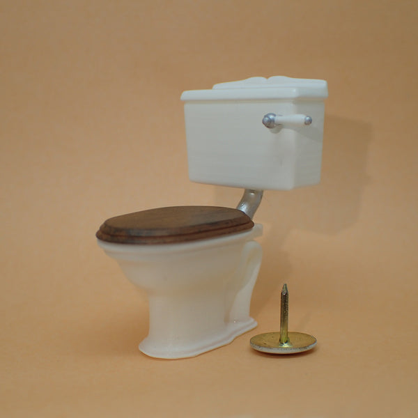 Traditional low cistern toilet, 1/24th scale