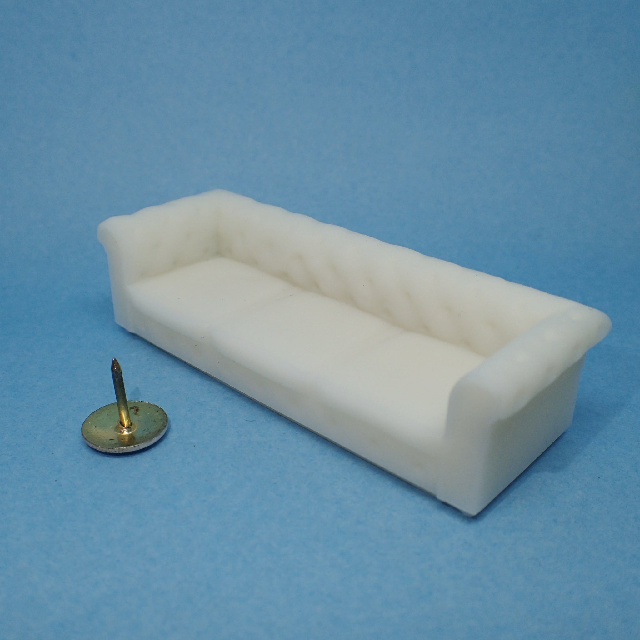 3 seat Chesterfield sofa, 1/48th scale