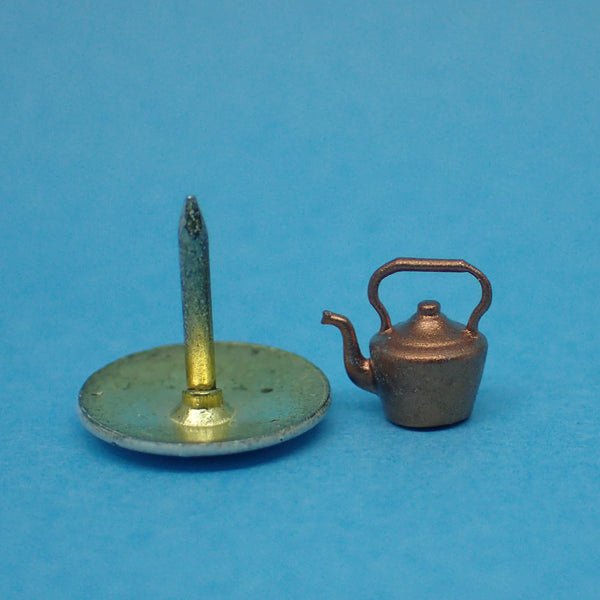 Traditional kettle, 1/48th scale